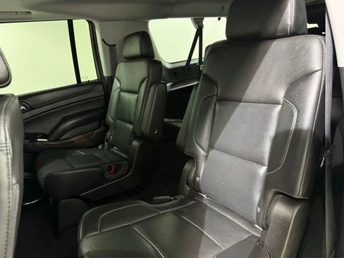 Certified 2020 GMC Yukon XL SLT w/ Premium Edition AWD/4WD image 29