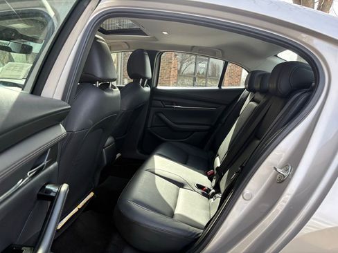 Used 2024 MAZDA MAZDA3 s image 41