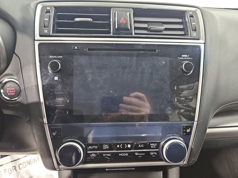 Used 2018 Subaru Legacy 2.5i Limited image 19