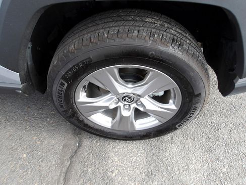 Used 2023 Toyota RAV4 XLE image 27