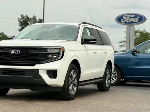 New 2027 Ford Expedition Active AWD/4WD image 48