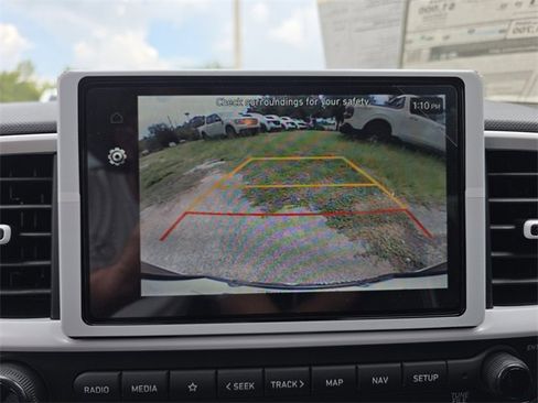 New 2025 Hyundai Venue Limited image 20