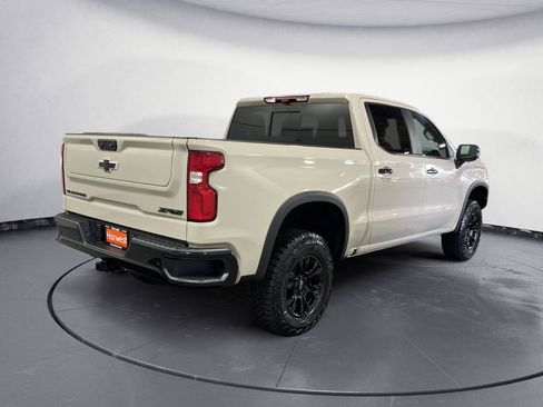 New 2026 Chevrolet Silverado 1500 ZR2 w/ LPO, Dark Essentials Package AWD/4WD image 7