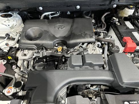 Used 2023 Toyota RAV4 LE AWD/4WD image 22