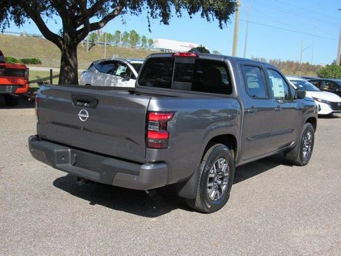 New 2026 Nissan Frontier SV image 3