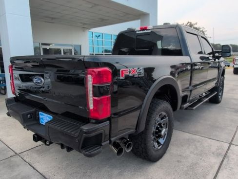 Used 2023 Ford F250 Lariat w/ Sport Appearance Package image 7
