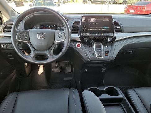 Used 2024 Honda Odyssey EX-L image 11