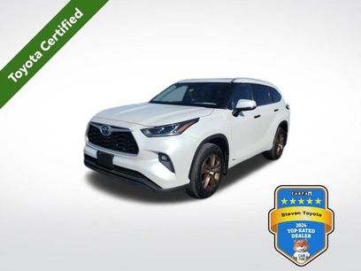 Used 2023 Toyota Highlander Bronze Edition