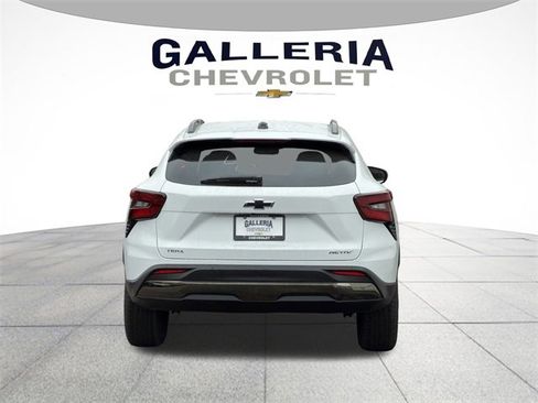 New 2026 Chevrolet Trax ACTIV w/ Driver Confidence Package image 6