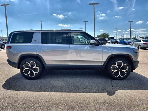Used 2023 Rivian R1S Launch Edition AWD/4WD image 10