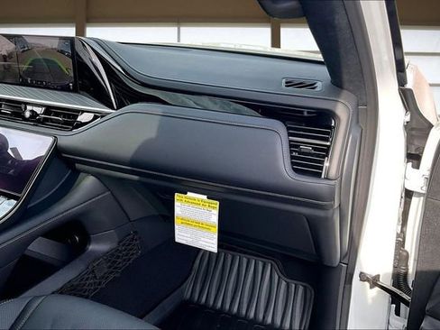 New 2026 INFINITI QX80 Autograph image 17