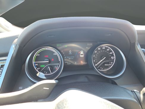 Used 2024 Toyota Camry XSE w/ Navigation Package FWD image 30