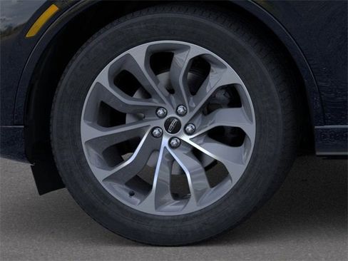 New 2025 Lincoln Aviator 2WD w/ Jet Appearance Package image 19