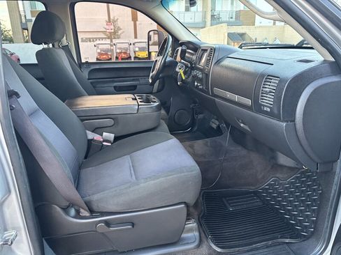 Used 2011 Chevrolet Silverado 3500 LT w/ Suspension Package, Off-Road image 25