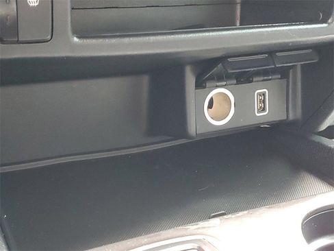 Used 2022 Honda Pilot Black Edition image 29