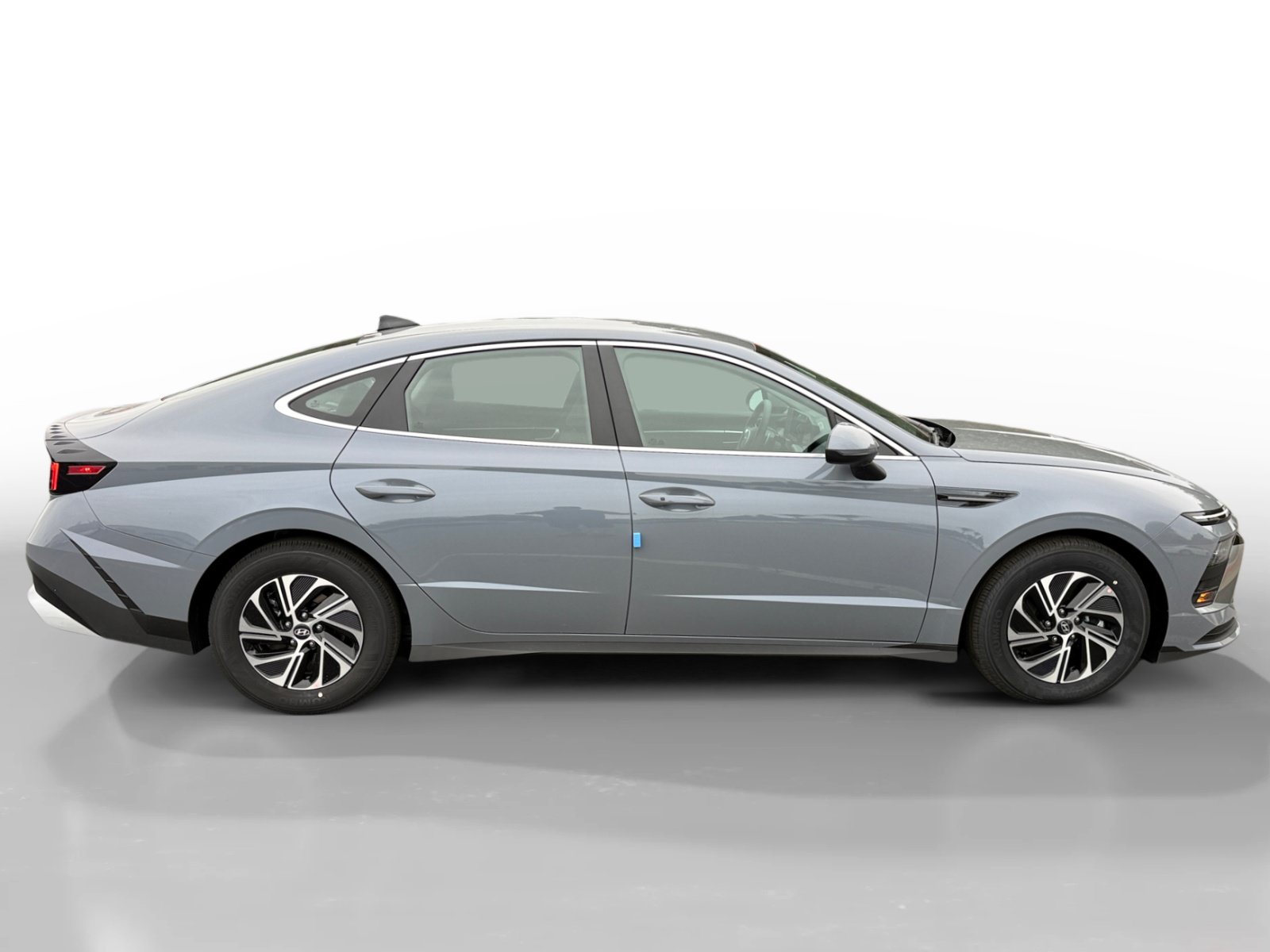 New 2026 Hyundai Sonata Blue FWD image 6