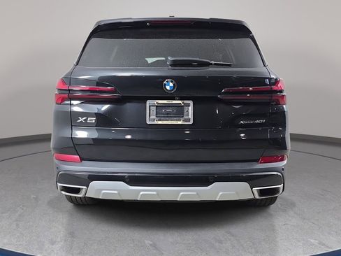 Used 2024 BMW X5 xDrive40i w/ Premium Package image 7