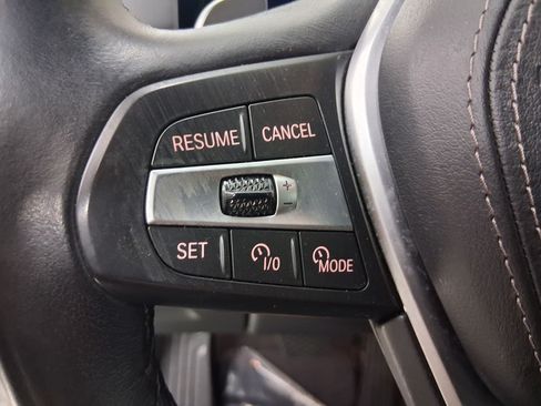 Used 2025 BMW X5 xDrive40i w/ Parking Assistance Package AWD/4WD image 18