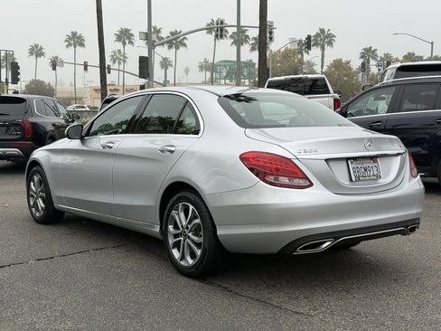 Used 2018 Mercedes-Benz C 300 4MATIC Sedan w/ Premium Package image 8