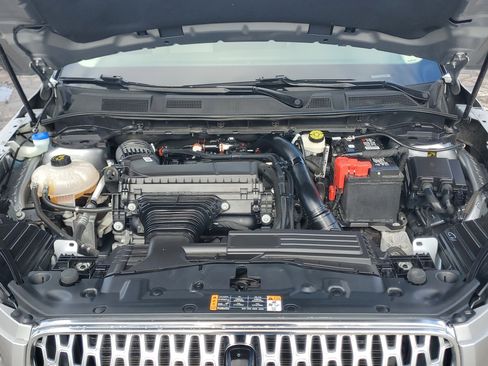 Used 2023 Lincoln Corsair AWD w/ Equipment Group 101A image 8