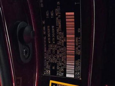 Used 2019 Toyota Highlander XLE image 20