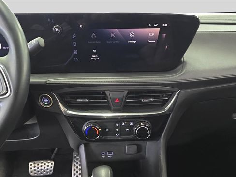 Used 2024 Buick Encore GX Sport Touring w/ Advanced Technology Package image 20