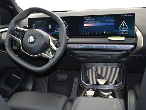 Certified 2025 BMW X3 xDrive30i w/ Convenience Package image 30