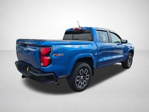 Used 2023 Chevrolet Colorado Z71 w/ Z71 Convenience Package 2 AWD/4WD image 10