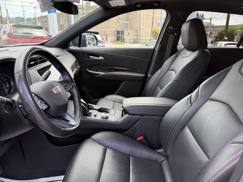 Used 2020 Cadillac XT4 Sport AWD/4WD image 9