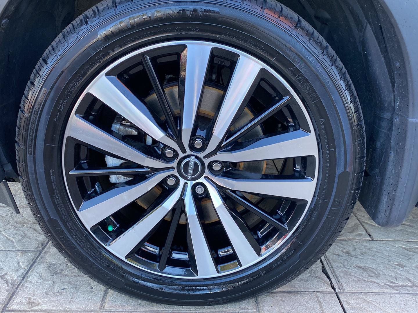 Certified 2023 Nissan Pathfinder Platinum AWD/4WD image 16