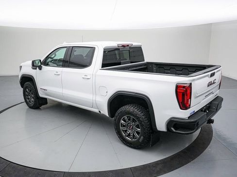 Used 2024 GMC Sierra 1500 AT4X image 7