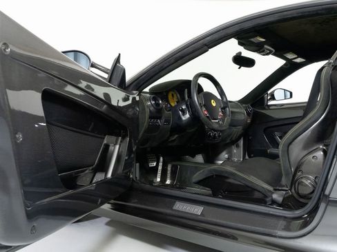 Used 2009 Ferrari F430 Scuderia RWD image 21