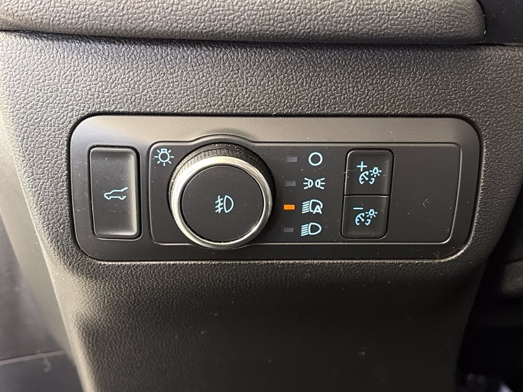 Used 2022 Ford Escape SEL w/ SEL Stealth AWD Package image 24