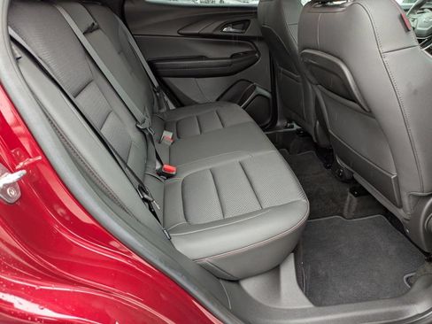 Used 2023 Chevrolet TrailBlazer RS w/ Convenience Package AWD/4WD image 33