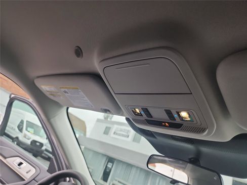New 2026 Ford Explorer Active RWD image 27