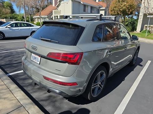 Used 2025 Audi Q5 e Premium Plus w/ Premium Plus Package image 4
