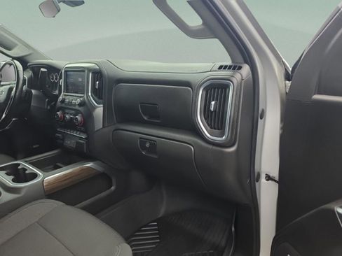 Used 2021 Chevrolet Silverado 1500 LT Trail Boss w/ Convenience Package II AWD/4WD image 31