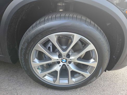 New 2026 BMW X5 xDrive40i image 2