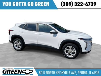 Used 2024 Chevrolet Trax LS w/ LS Convenience Package