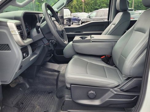 Used 2023 Ford F350 XL image 5