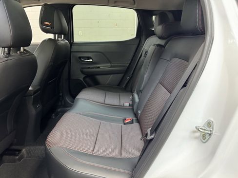 New 2026 Nissan Kicks SR image 15