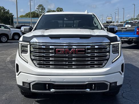 Used 2022 GMC Sierra 1500 Denali AWD/4WD image 4