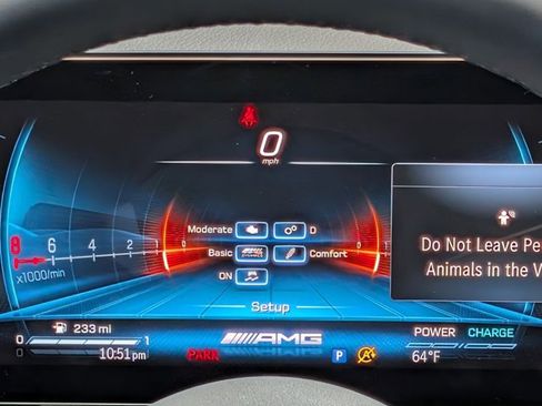 Used 2024 Mercedes-Benz GLA 35 AMG 4MATIC image 11