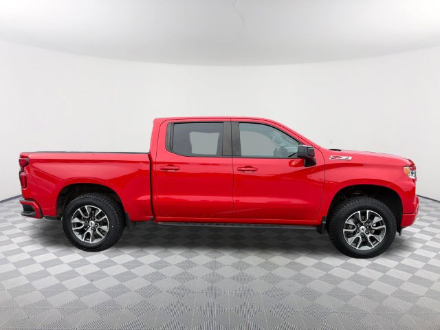 Used 2023 Chevrolet Silverado 1500 RST AWD/4WD image 4