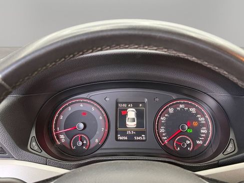 Used 2021 Volkswagen Passat 2.0T SE image 17