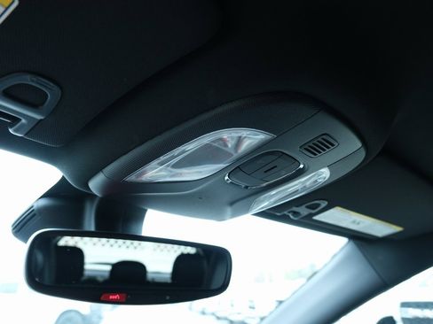 Used 2024 Jeep Compass Limited image 17