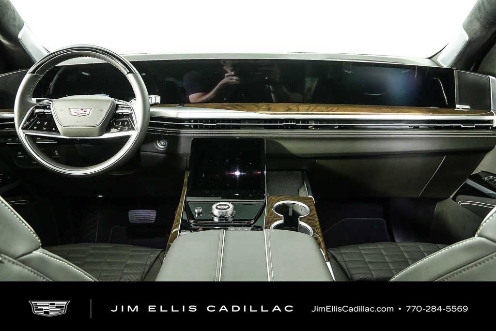 New 2026 Cadillac Escalade Platinum Sport AWD/4WD image 23