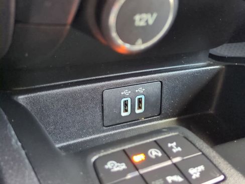 Used 2019 Ford Ranger Lariat w/ FX4 Off-Road Package image 28