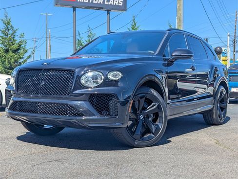 Used 2021 Bentley Bentayga V8 image 2