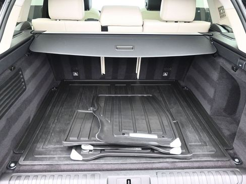 Used 2020 Land Rover Range Rover Sport HSE Dynamic image 25